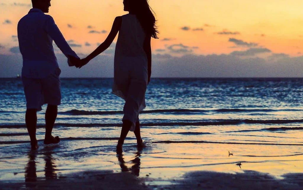 To get this out in the open, there is a wiiiiiiide spectrum as to what is considered healthy and unhealthy space in relationships. Yet we tend to focus more on too much or too little when it comes to space, not health.