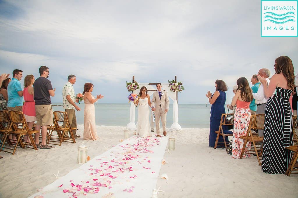 My 6 best tips for planning a small wedding