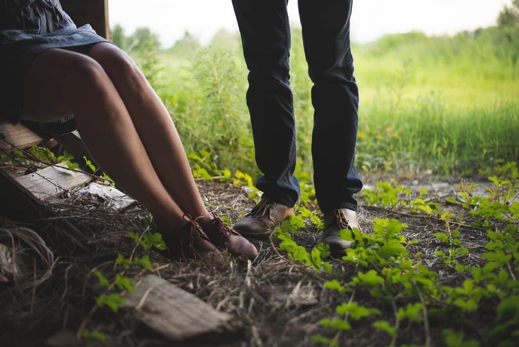20+ For Sure Signs He's Not Interested In You | How To Tell If A Guy Is Interested In You | Signs You Need To Move On | Dating Tips | Relationship Tips | #dating #relationships #datingadvice #loveadvice #relationshiptips | theMRSingLink
