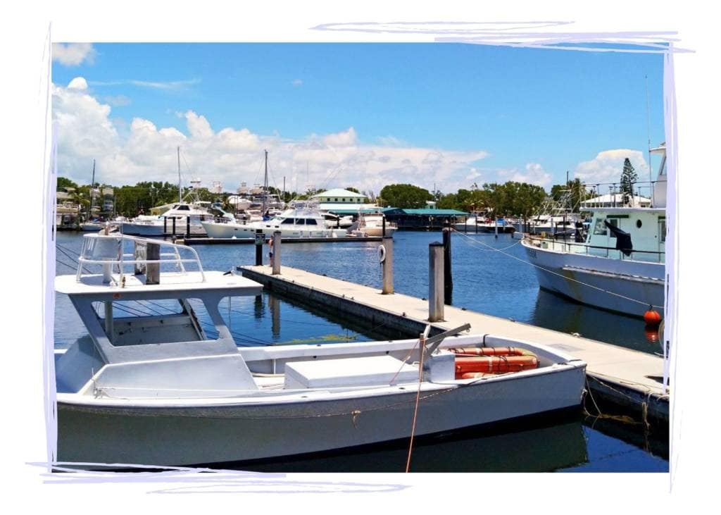 Here's the thing when I'm on vacation: I want to eat, and I want food that satisfies. You feel me? So if you want good food in Key Largo - - go for underrated!