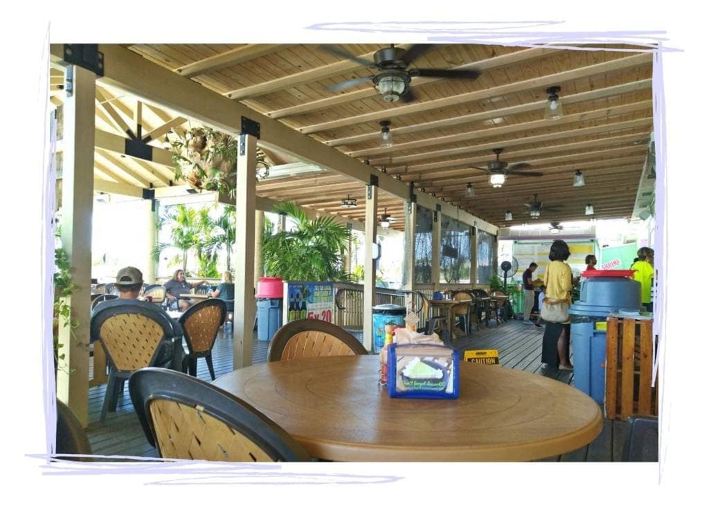 Here's the thing when I'm on vacation: I want to eat, and I want food that satisfies. You feel me? So if you want good food in Key Largo - - go for underrated!