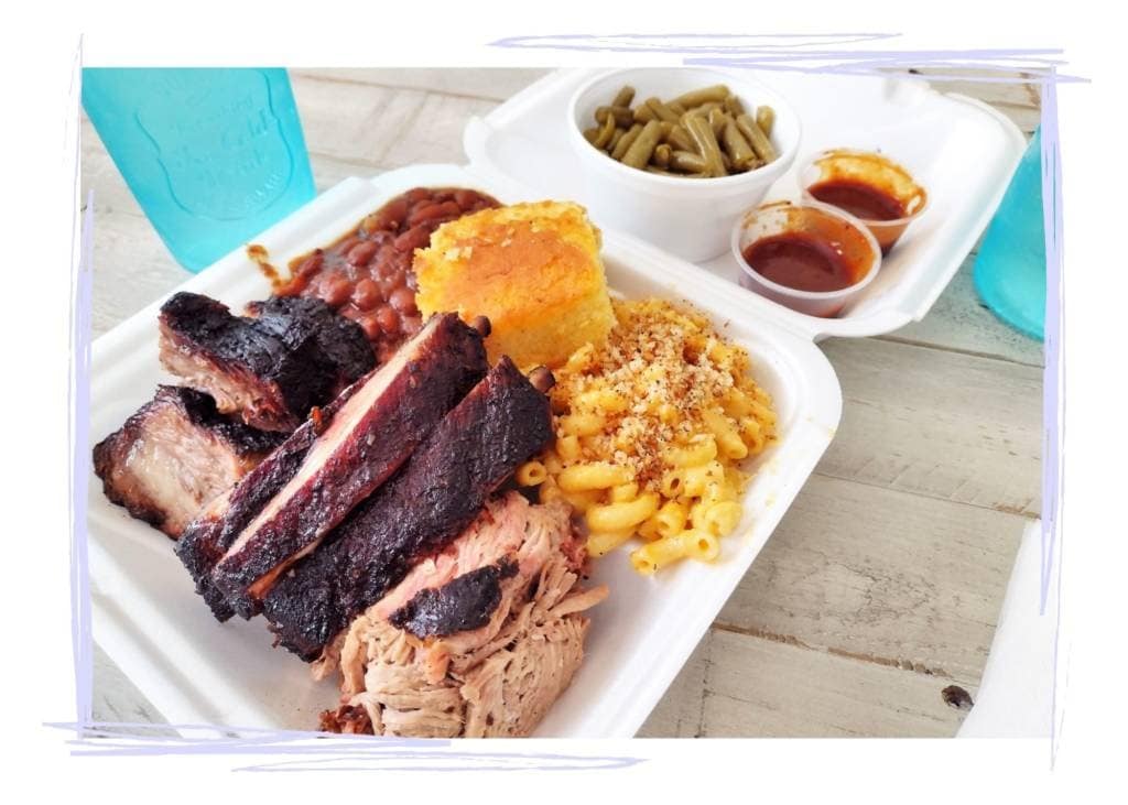 Here's the thing when I'm on vacation: I want to eat, and I want food that satisfies. You feel me? So if you want good food in Key Largo - - go for underrated!