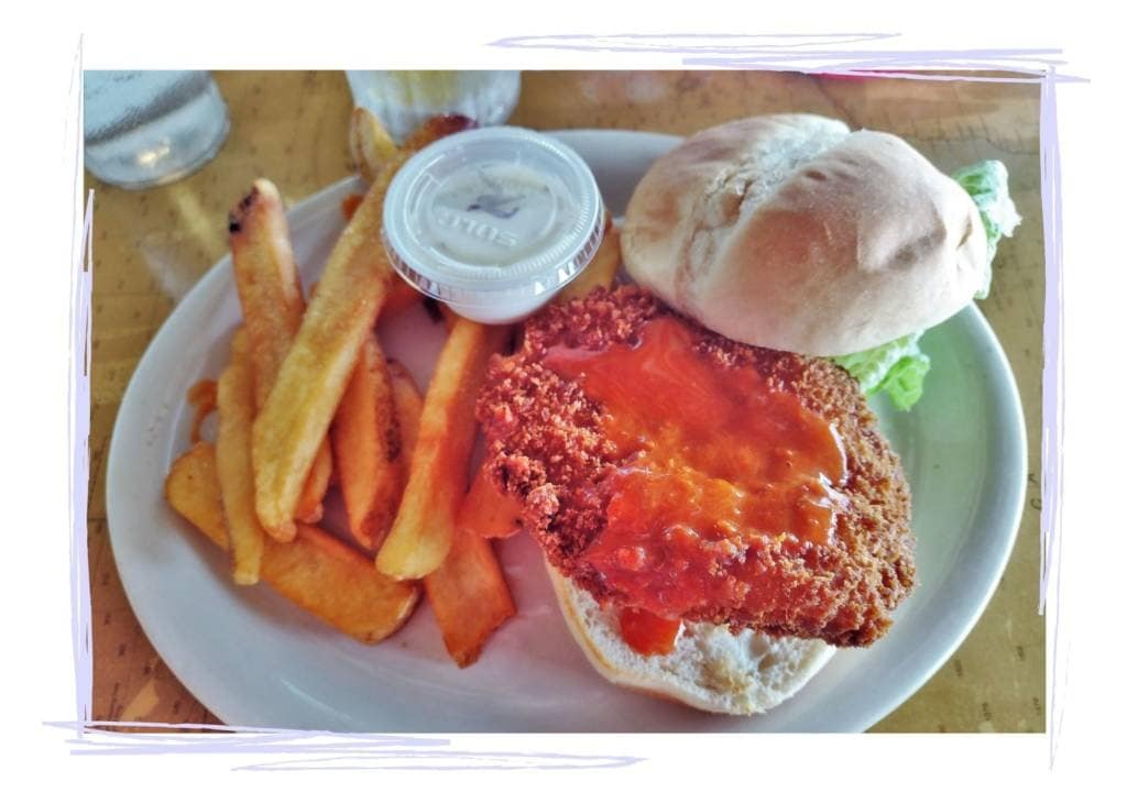 Here's the thing when I'm on vacation: I want to eat, and I want food that satisfies. You feel me? So if you want good food in Key Largo - - go for underrated!