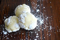 Yellow Snow Key Lime Snowball Cookies | Holiday Cookie Recipes | Christmas Cookies | Key Lime Cookies | White Chocolate Cookie Recipes | Festive Cook Recipes | Snowball Cookies | Funny Recipes | Dessert Recipe Ideas | Cookie Ideas | #cookies #christmascookies #holidayrecipes #snowballs | theMRSingLink