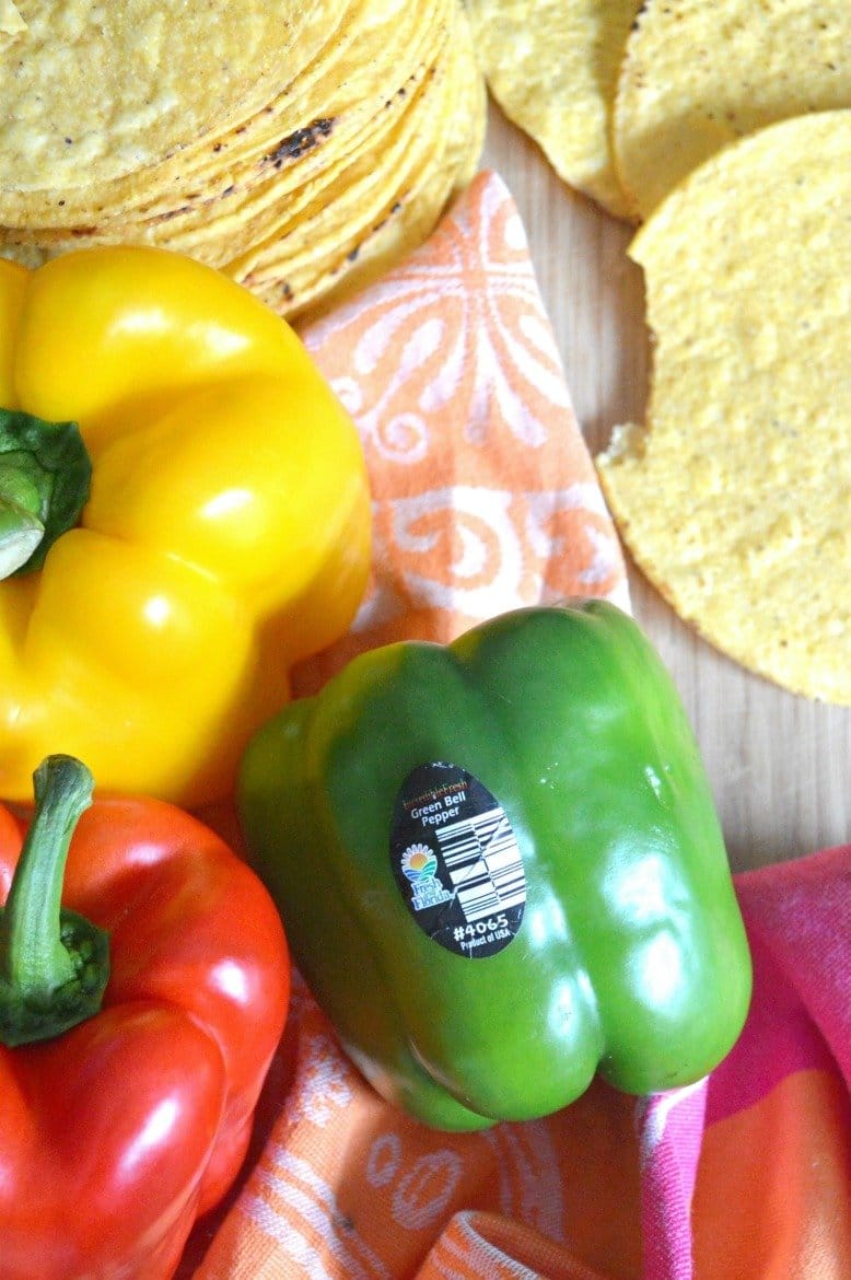 Chicken Fajita Tostada Wrap [Featuring Bell Peppers] | #AD #freshfromflorida #peppers | Fun and easy date night meal featuring bell peppers | A twist on Tex-Mex fajita and tostada inspired wraps | Quick and easy recipe ideas with leftover chicken | #recipes #chicken #fajita | theMRSingLink