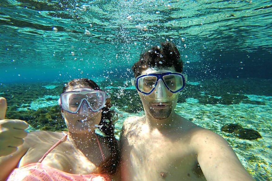 Day Trip To Silver Glen Springs Florida | Spend the day snorkeling Silver Glen Springs in Florida | The best snorkel spots in Florida | Outdoor Florida adventures | The best outdoor hot spots in Florida travelers must see | Summer vacation spots to visit in Florida | Things to do in Florida outside of Disney | #floridatravel #snorkeling #floridasprings #travel | Florida Travel Tips | theMRSingLink